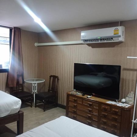 Отель A Lanna Boutique House Чиангмай Экстерьер фото