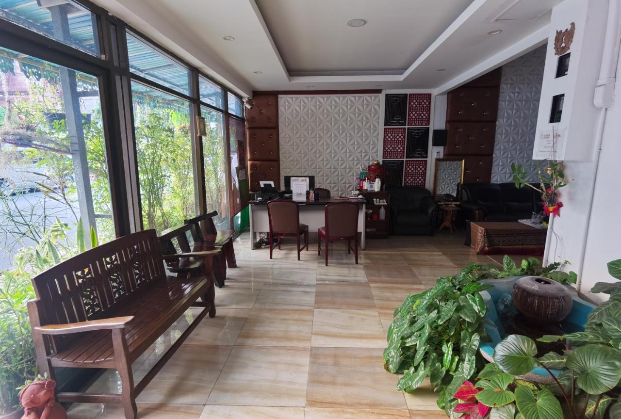 Отель A Lanna Boutique House Чиангмай Экстерьер фото