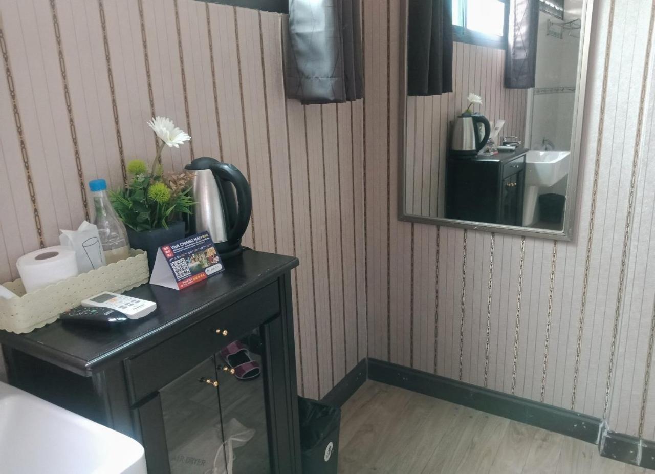 Отель A Lanna Boutique House Чиангмай Экстерьер фото
