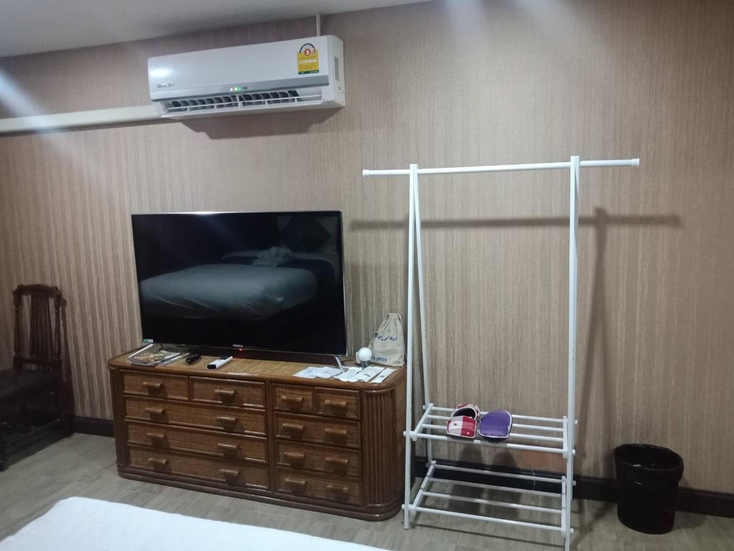 Отель A Lanna Boutique House Чиангмай Экстерьер фото