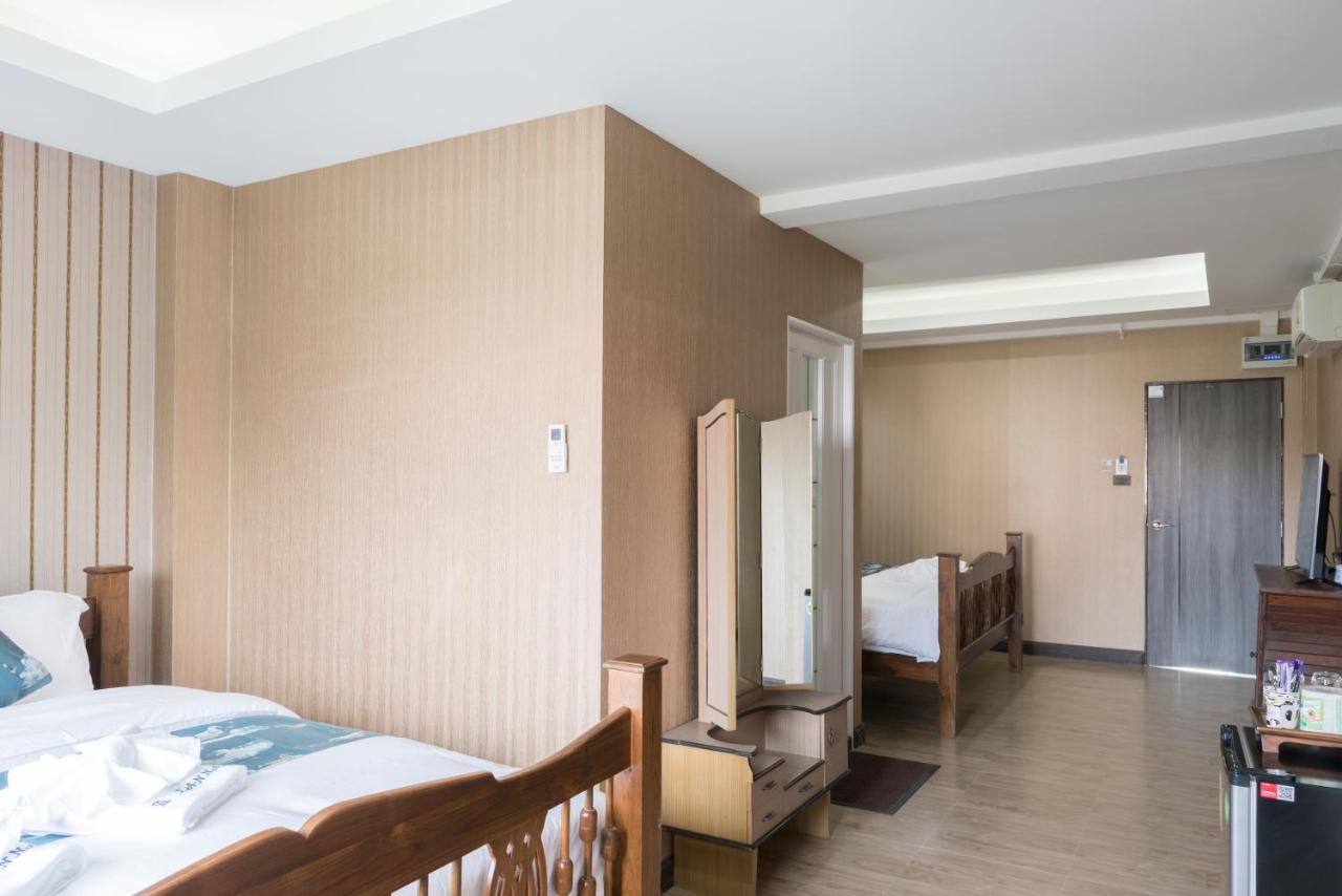 Отель A Lanna Boutique House Чиангмай Экстерьер фото