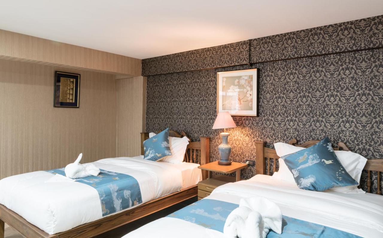 Отель A Lanna Boutique House Чиангмай Экстерьер фото